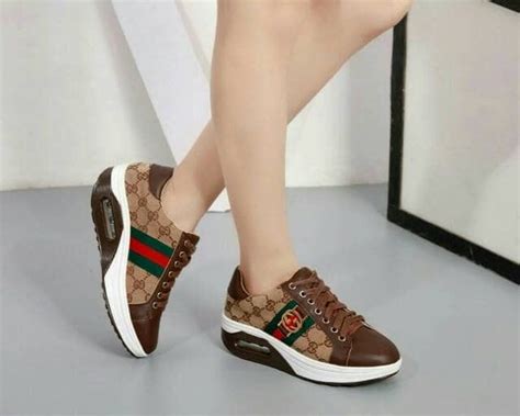 sepatu gucci yang bagus